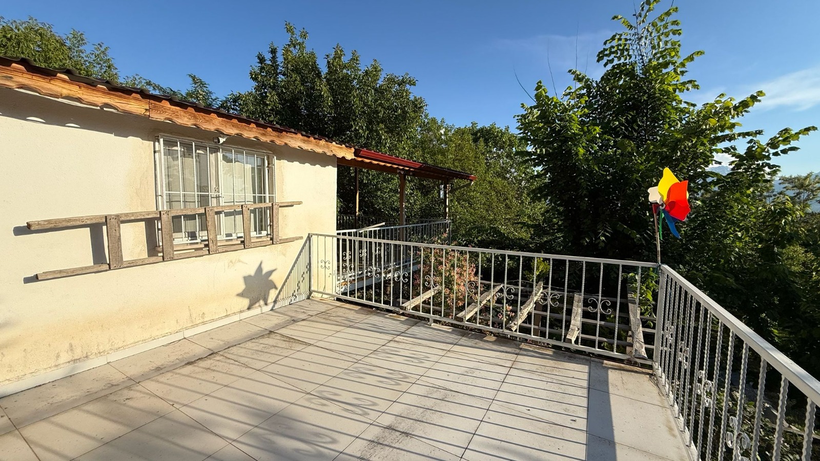 MABEL'DEN BAYIRBAĞDA SATILIK 2987M2 BAĞ BAHÇE VE DUBLEKS BAĞ EVİ